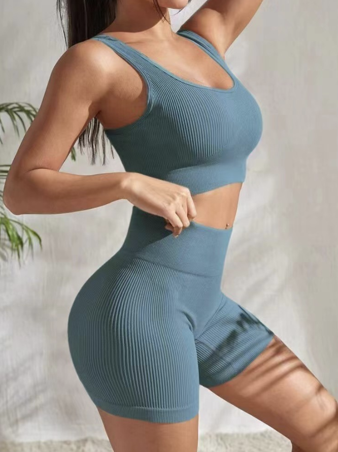 YOGA CLOTHES